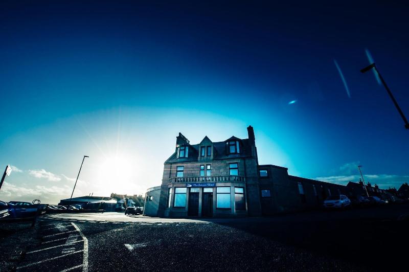 Seaview Hotel - Genel