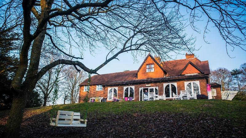 Gray Manor Hotel - Genel