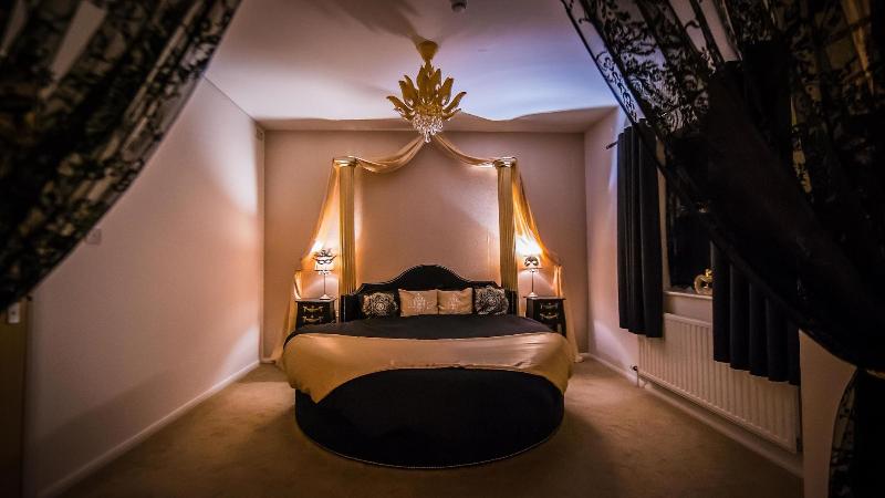 Gray Manor Hotel - Oda