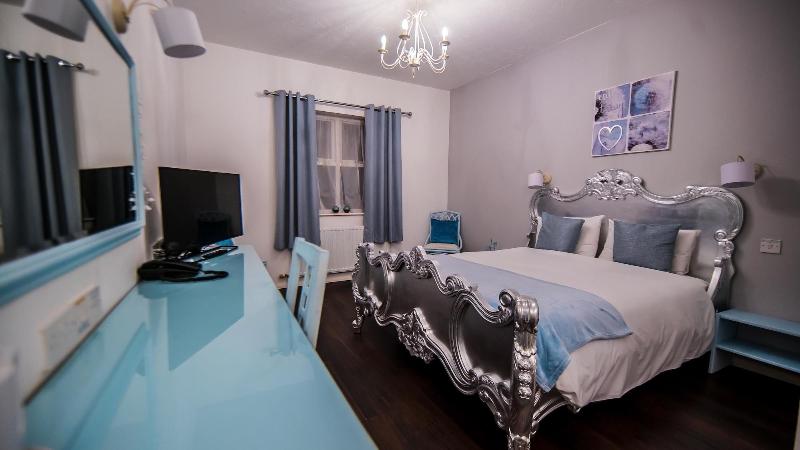 Gray Manor Hotel - Oda
