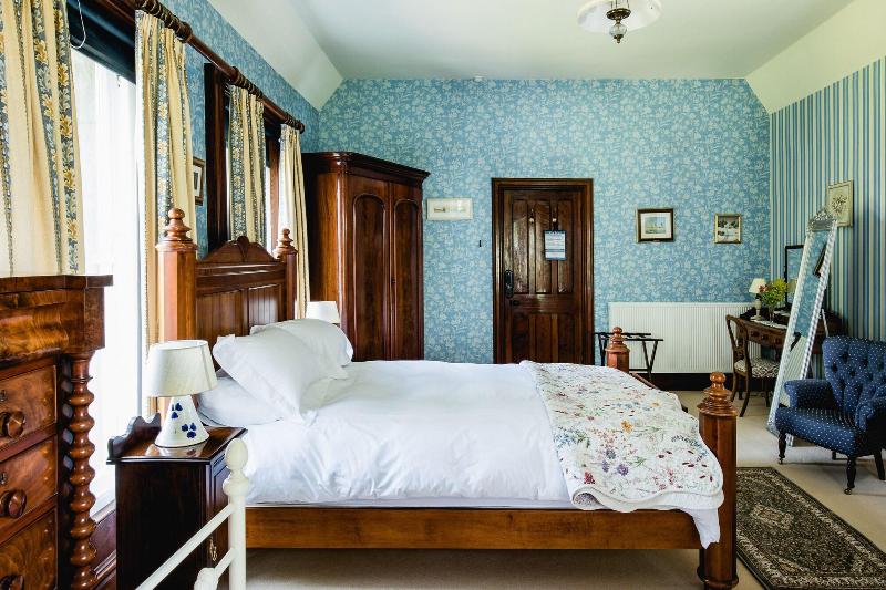 Kiltariff Hall Country House - Genel