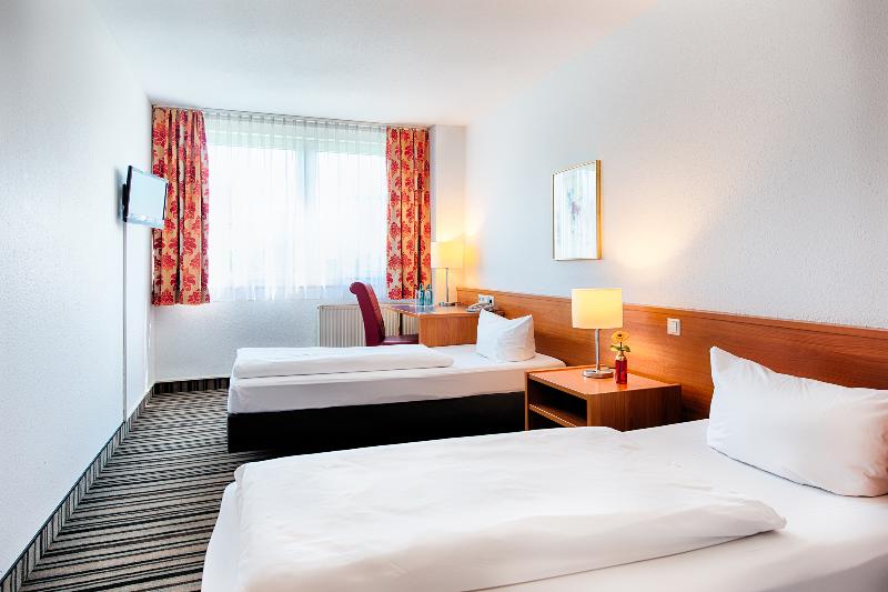 Achat Hotel Stuttgart Zuffenhausen - Oda
