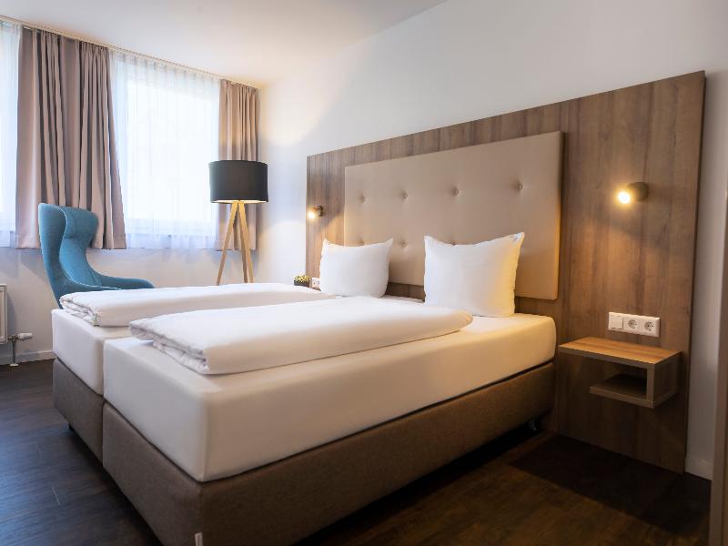 Achat Hotel Stuttgart Zuffenhausen - Oda