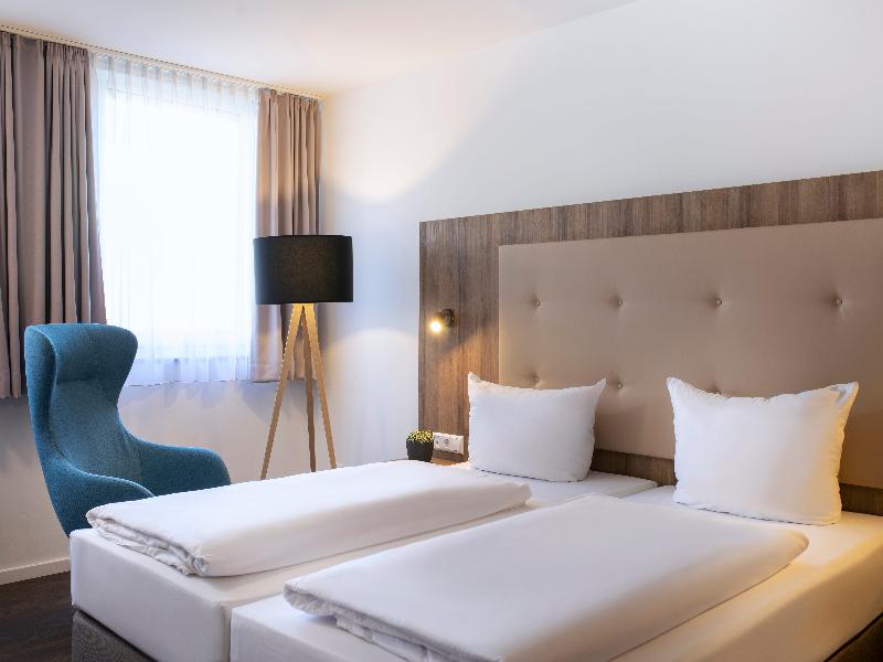 Achat Hotel Stuttgart Zuffenhausen - Oda