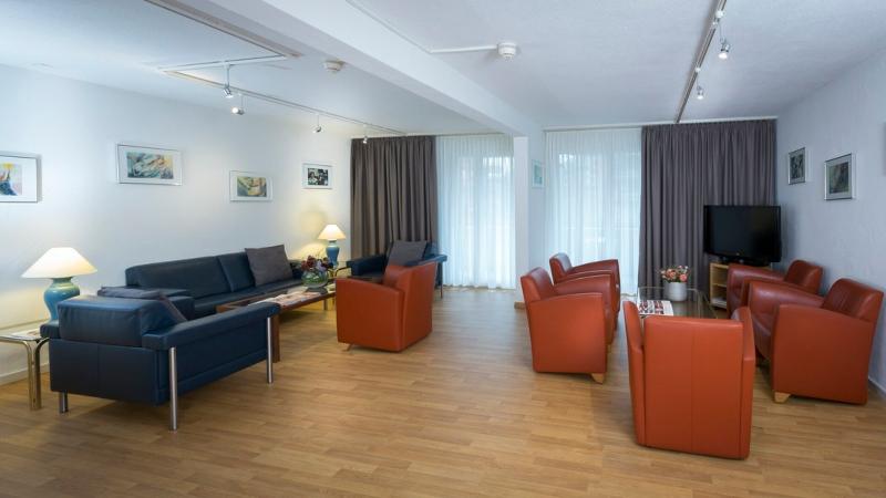 Apart-Hotel Zurich Airport - Lobi