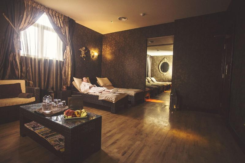 Canal Court Hotel - Aktivite