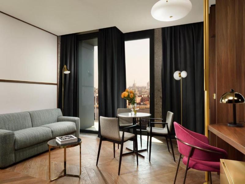 Milano Verticale | UNA Esperienze - Oda