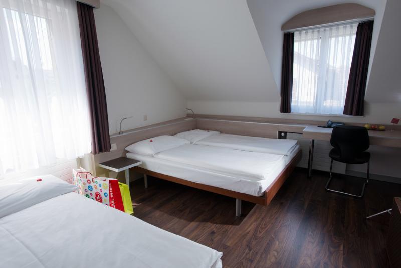 Hotel Alexander - Oda