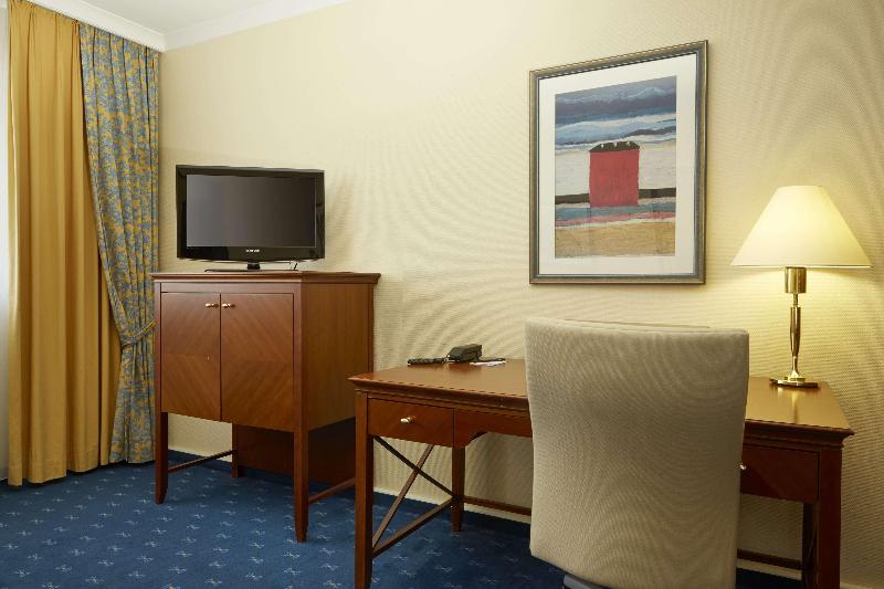 H4 Hotel Kassel - Oda