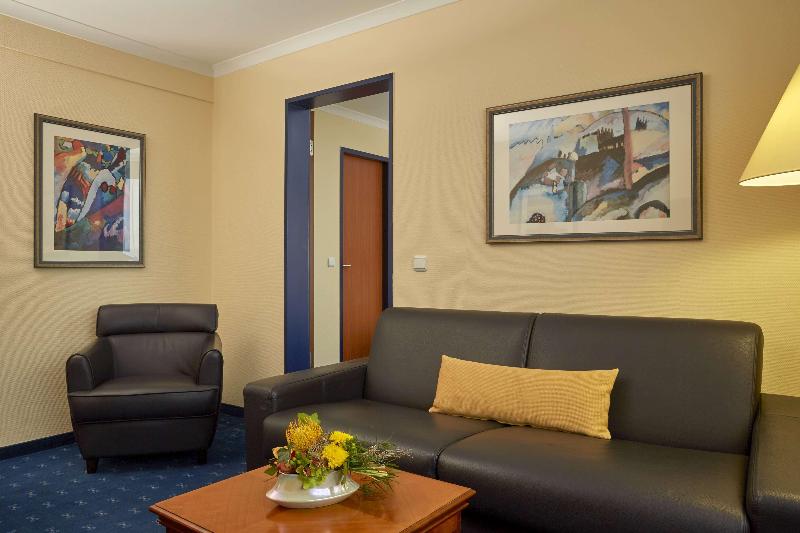 H4 Hotel Kassel - Oda
