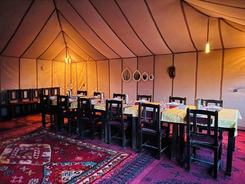Sahara Magic Luxury Camp - Restoran
