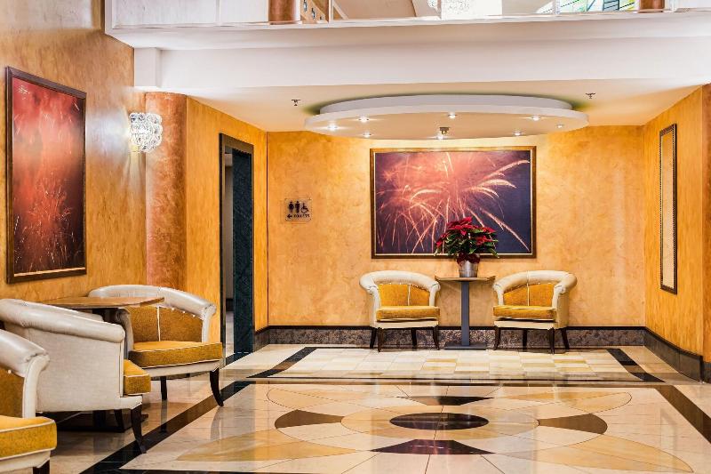 Hotel Savannah - Lobi