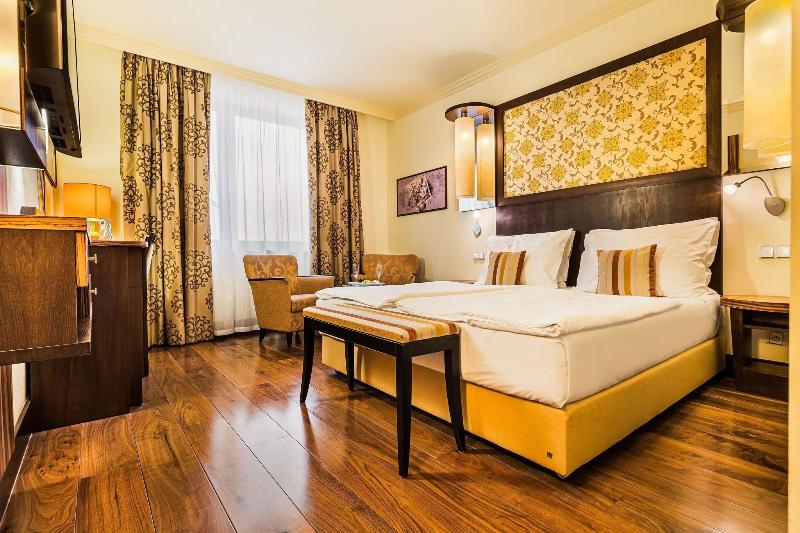 Hotel Savannah - Oda