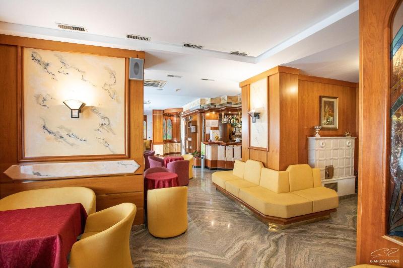 Hotel Posta - Lobi