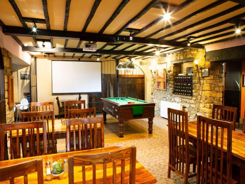 The Coach House - Genel
