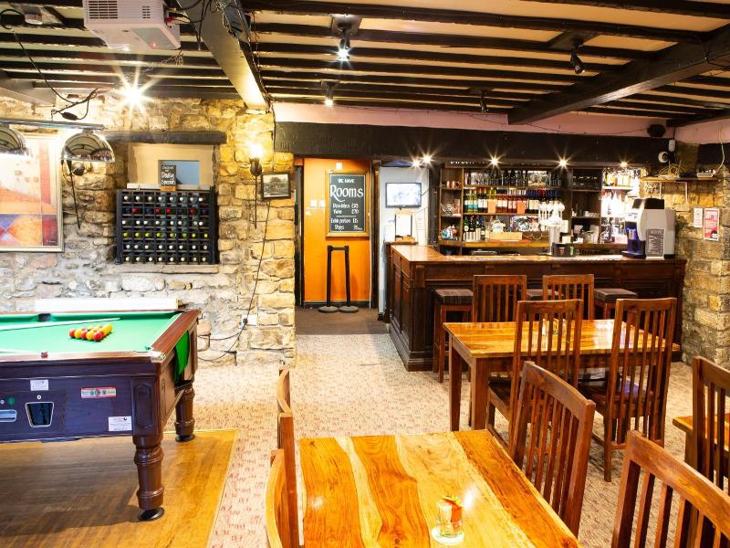 The Coach House - Genel