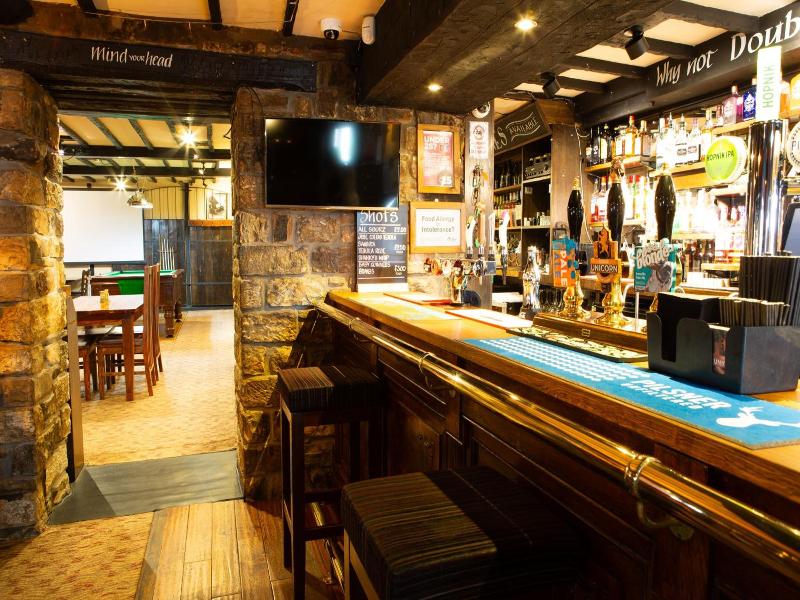 The Coach House - Genel