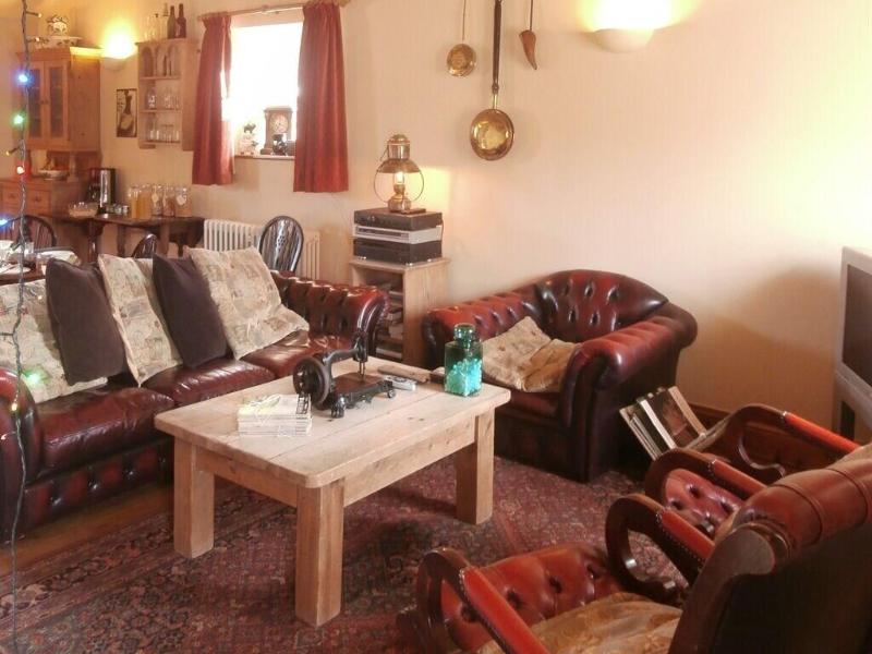 Riverside B & B - Bar