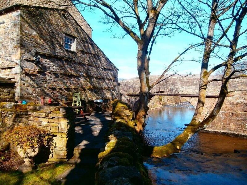 Riverside B & B - Genel