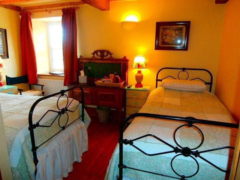 Riverside B & B - Genel