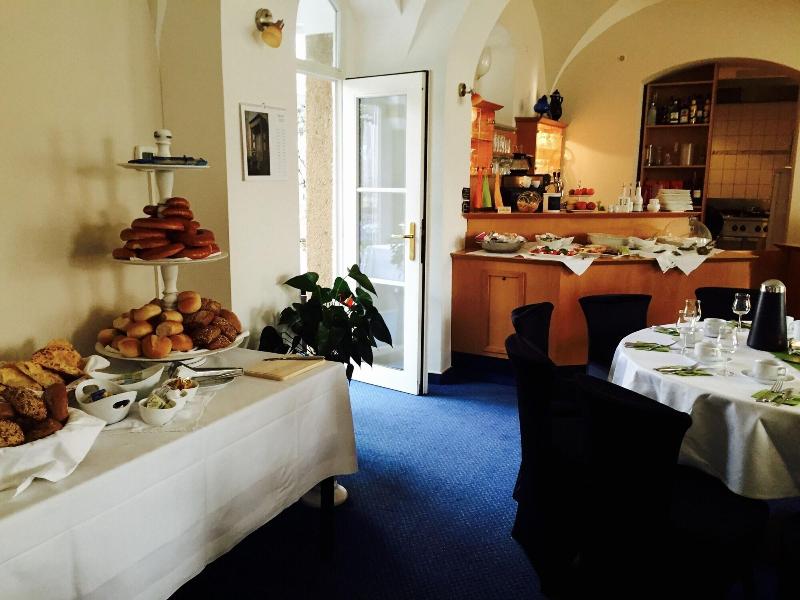 Hotel Dein Gutshof - Genel