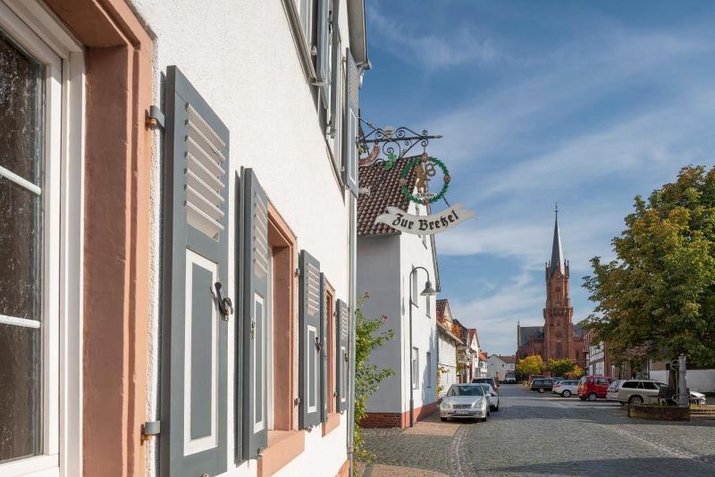 Landhotel Zur Bretzel - Genel
