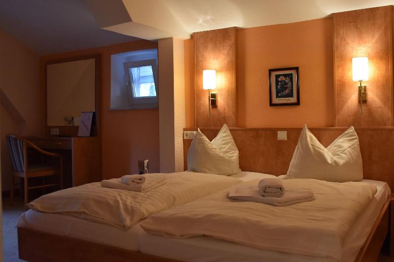 Hotel Am Bahnhof - Genel