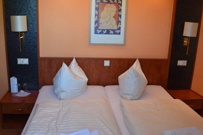 Hotel Am Bahnhof - Oda