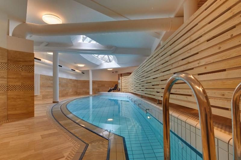 ElzLand Hotel Pfauen WELLNESS, SPA & VITALIS HOTEL - Havuz