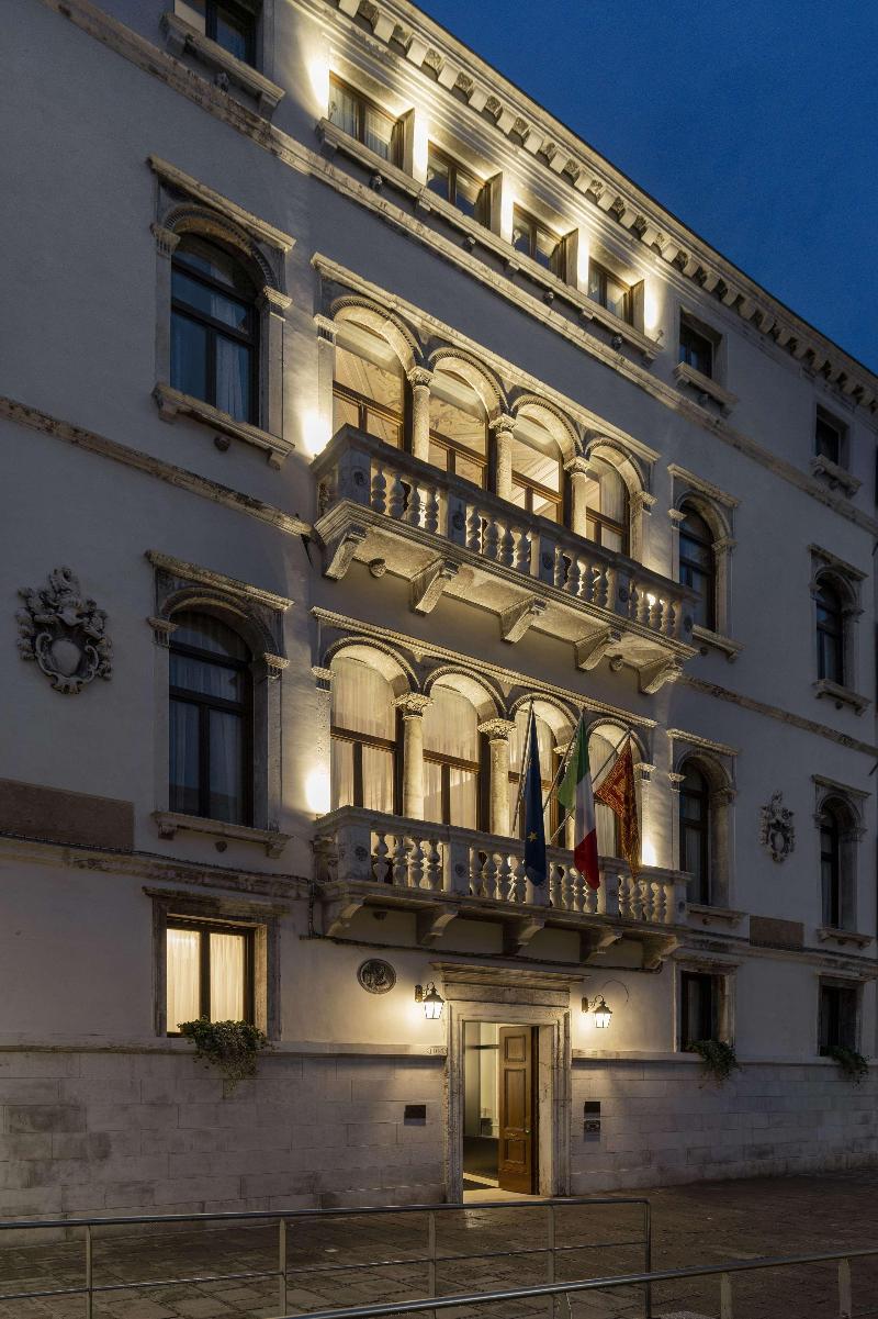 Radisson Collection Hotel Palazzo Nani Venice - Genel