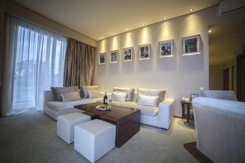 Hotel Dreamland Oasis - Oda