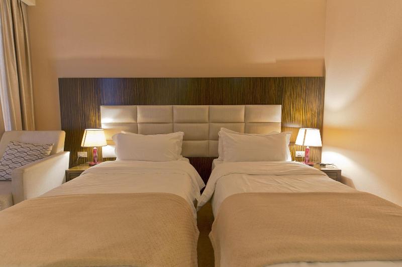 Hotel Dreamland Oasis - Oda