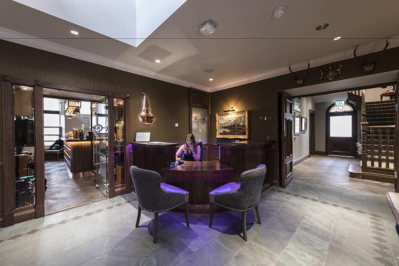 The Station Hotel - Lobi