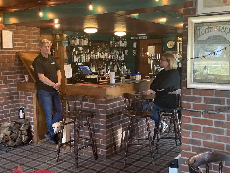 Strathcarron Hotel - Bar
