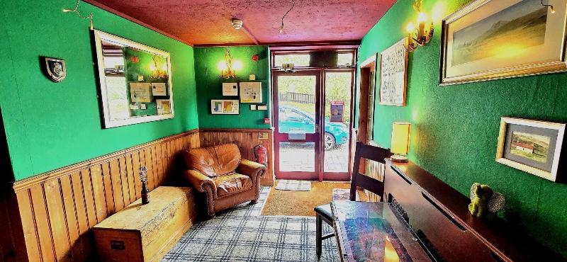 Strathcarron Hotel - Lobi