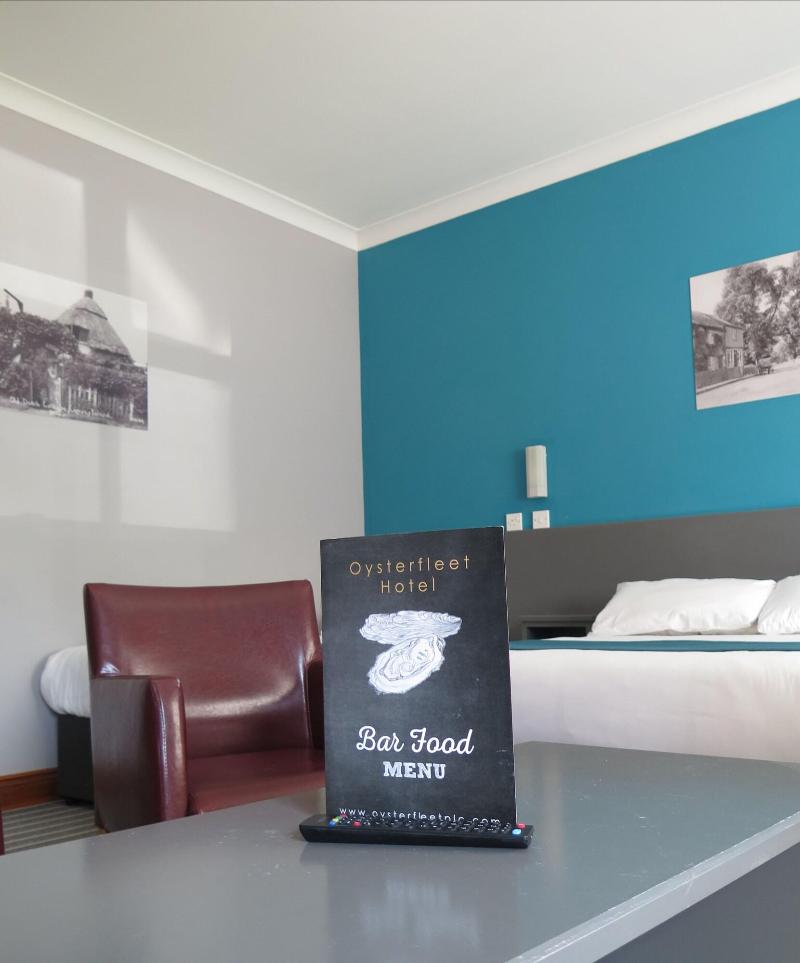 Oyster Fleet Hotel - Oda