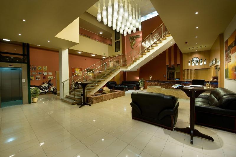 Grand Hotel - Genel