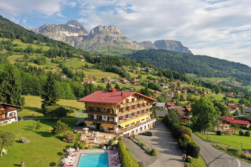 The Chamois d'Or - Genel