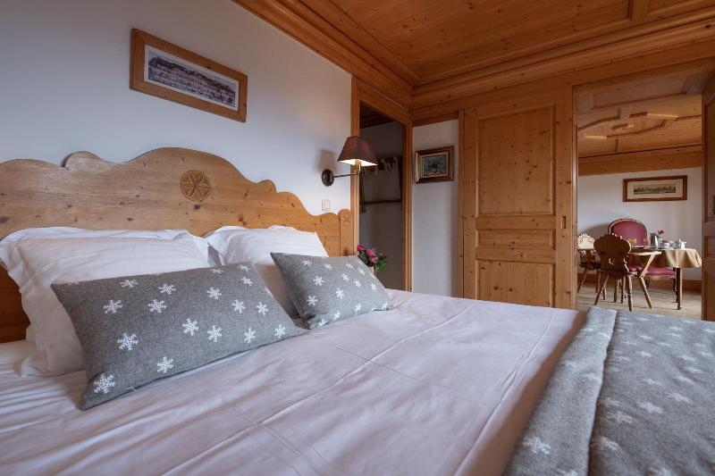 The Chamois d'Or - Oda