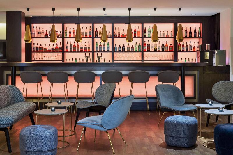 Courtyard by Marriott Wiesbaden-Nordenstadt - Restoran