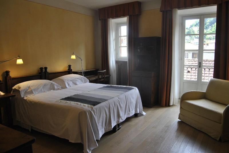 Hotel Pironi - Oda