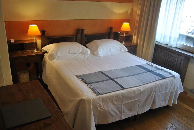 Hotel Pironi - Oda