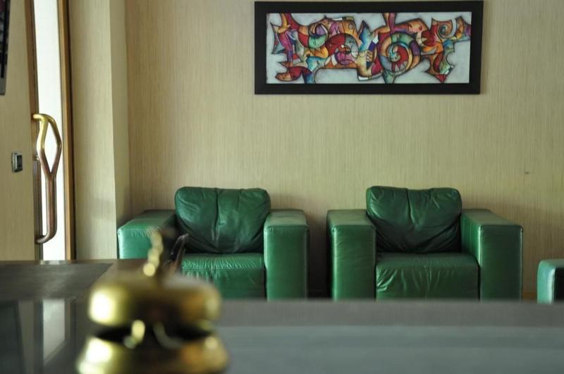 Hotel Fontana Del Re - Lobi