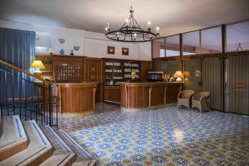 Hotel Royal - Lobi