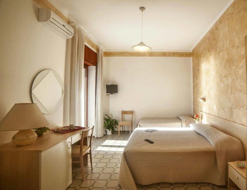 Hotel Royal - Oda