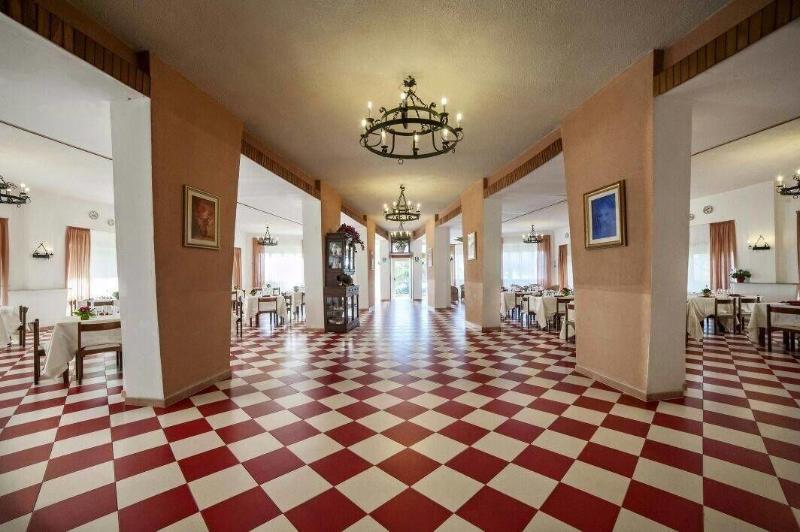 Hotel Royal - Restoran