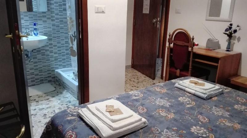 Camere Riviera Di Ulisse - Oda