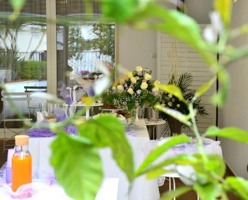 FEMily B&B - Restoran