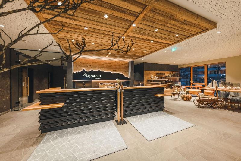 Alpenhotel Montafon - Lobi