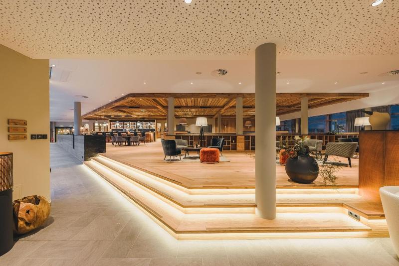 Alpenhotel Montafon - Lobi